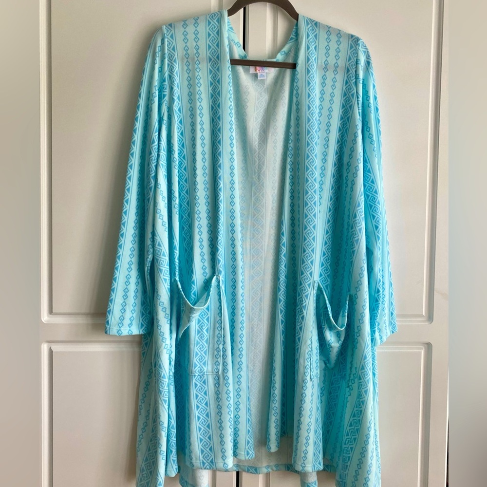 Like New Lularoe XL Caroline - Blue Tattoo Stripe